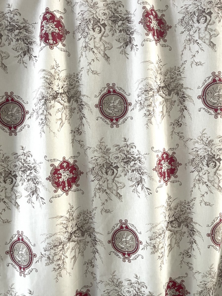 Third Set: 2 Printed Curtains. Gray-scale Design Featuring Cherubs, Doves, And Purple Medallions-photo-1