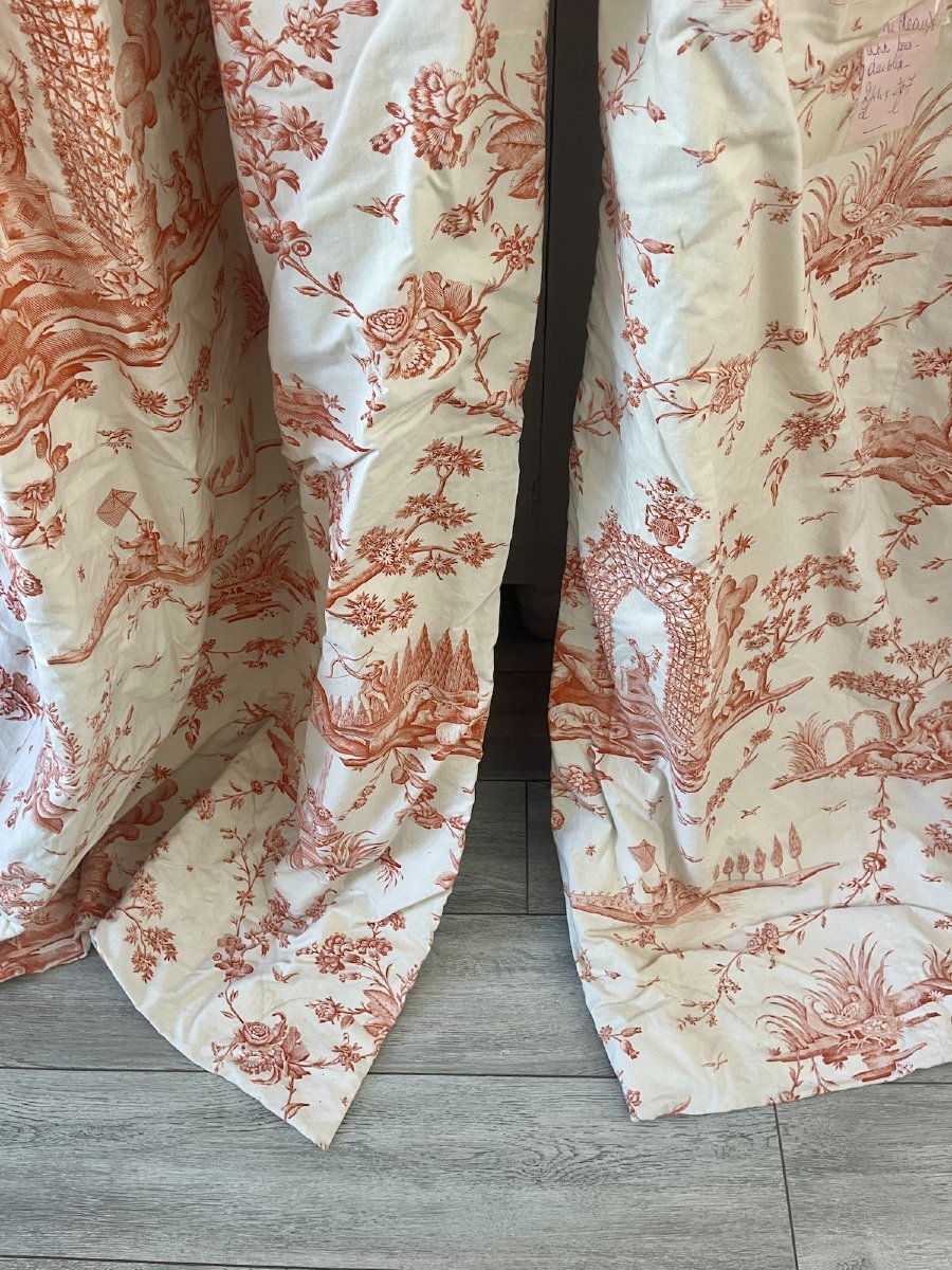 Une paire de  rideaux imprimés – Esprit Toile de Jouy ...246 cm x 267 cm-photo-3