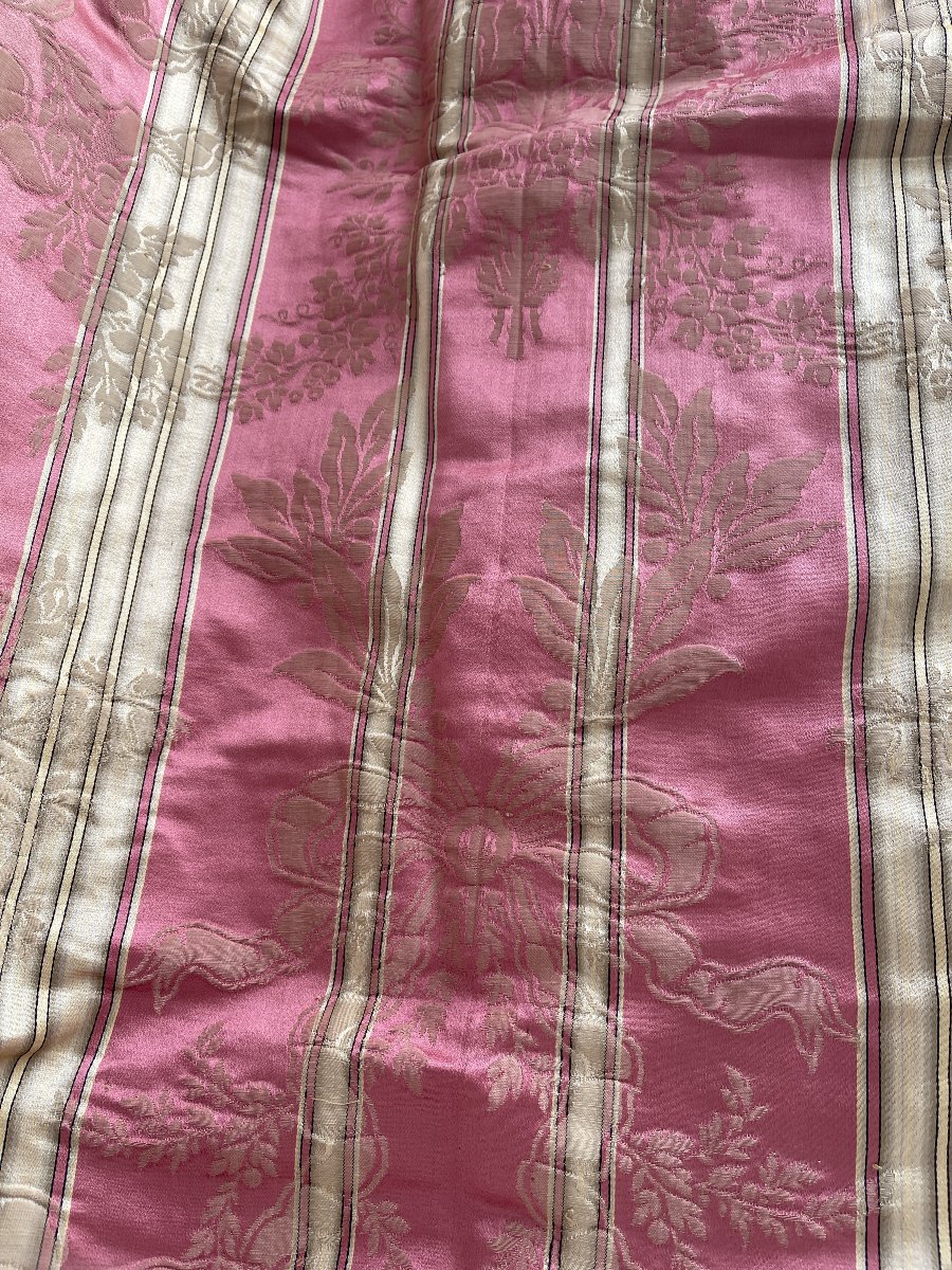 Paire de rideaux anciens en soie rose à décor floral – XIXème siècle-photo-2