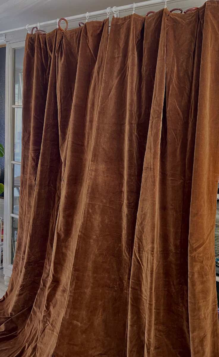 Paire de rideaux anciens en velours brun cuivré