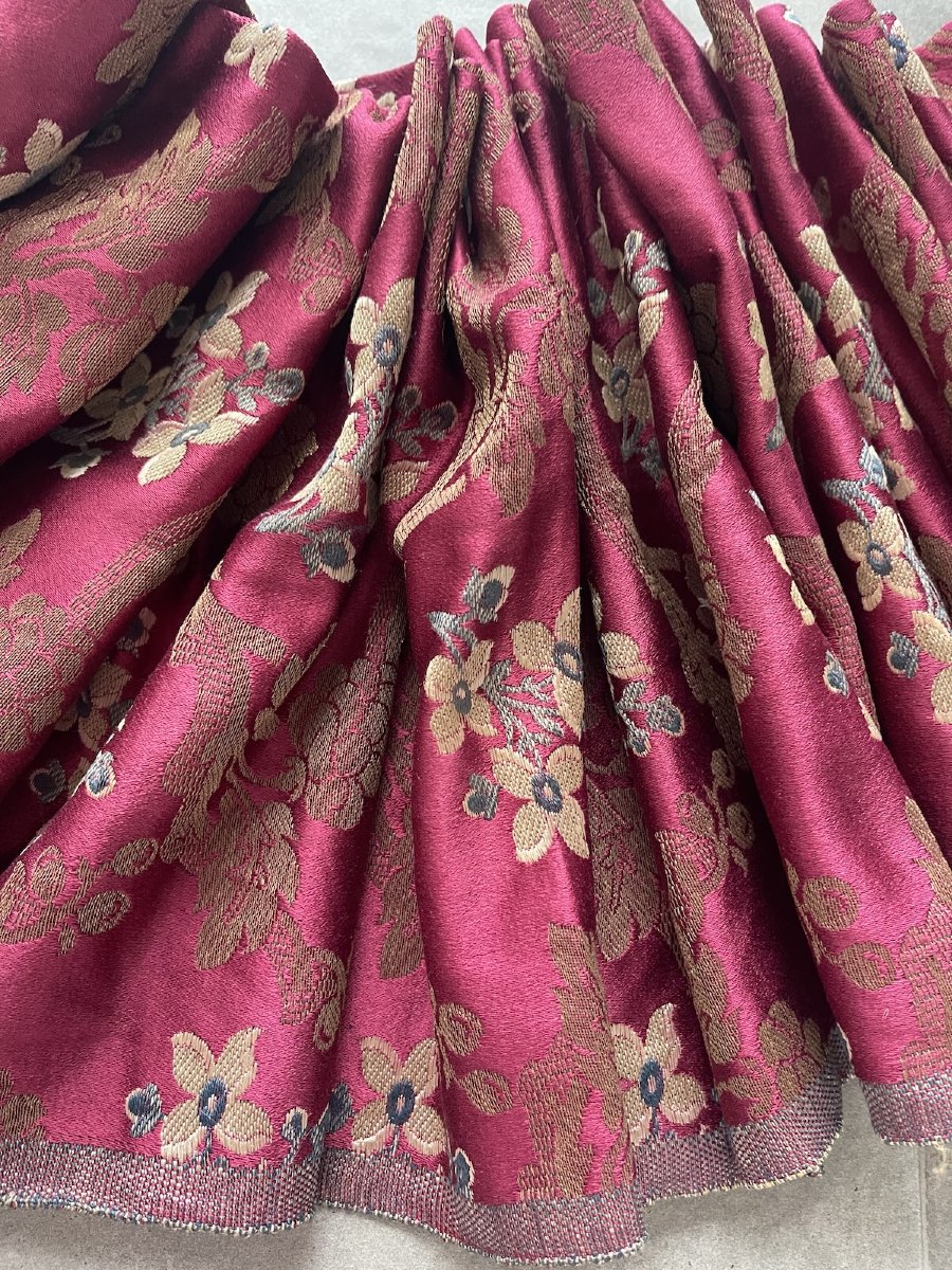 Fuchsia-pink Silk Valance With Floral Decoration, Late 19th Century-photo-2