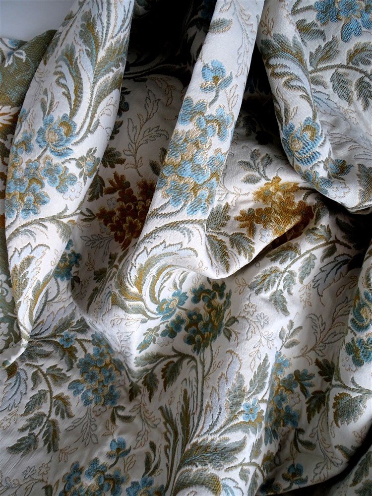 Second Pair Of Vintage Hangings In Upholstery Fabric Floral Decor-photo-6