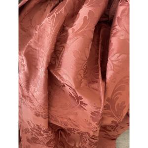 Dessus de lit ou métrage de tissu  damas ancien 