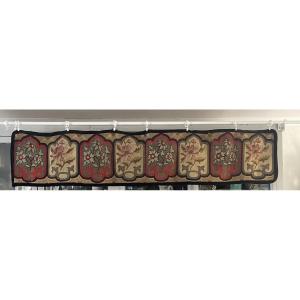 Bandeau en tapisserie d'Aubusson, époque XIXᵉ siècle décor floral