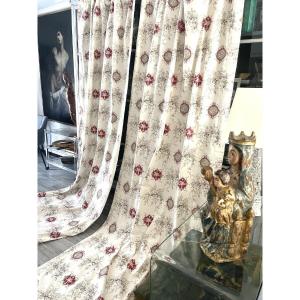 Fourth Pair: 2 Printed Curtains. Gray-scale Design Featuring Cherubs, Doves, And Purple Medallions