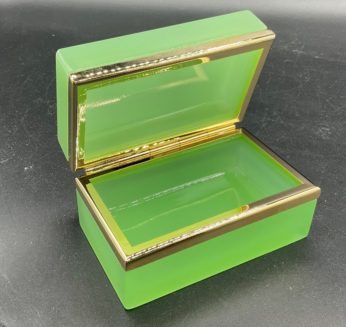 Coffret En Verre d'Opaline Française-photo-7