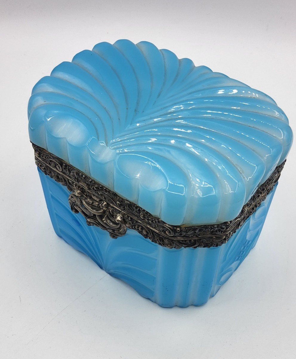 Rarest Barfatan Opaline Overlay Glass Casket With Silver Mount,marks For Austria 1849-photo-3