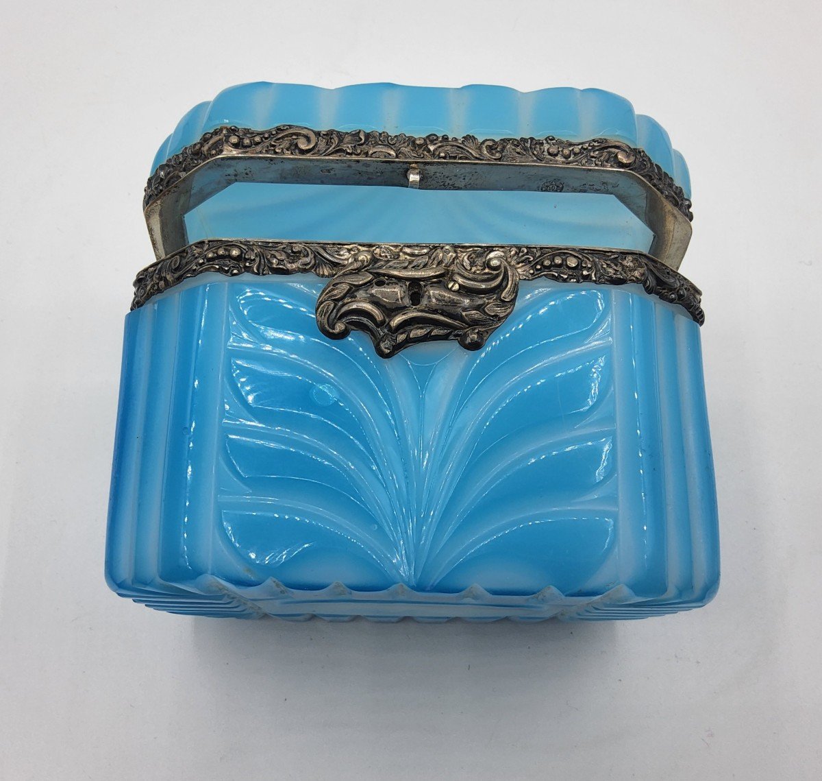 Rarest Barfatan Opaline Overlay Glass Casket With Silver Mount,marks For Austria 1849-photo-4