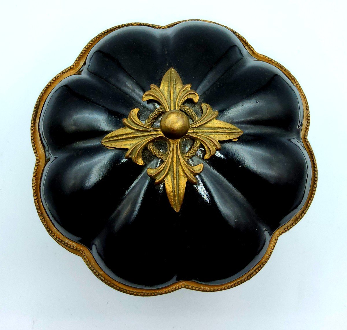Grand Bonbonnière En Porcelaine Noir-photo-4