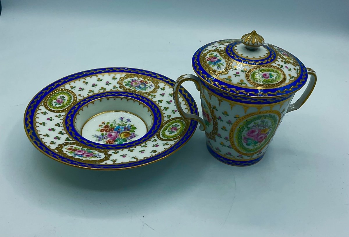 Vincennes Sevres Porcelain Trio,cup,lid,saucer.-photo-5
