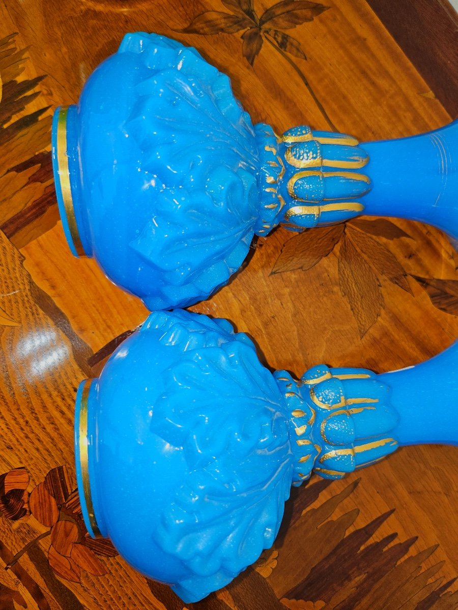 Paire De Vases En Verre De Baccarat Opaline  Bleu à Décor En Relief, Très Rare,xixème -photo-3