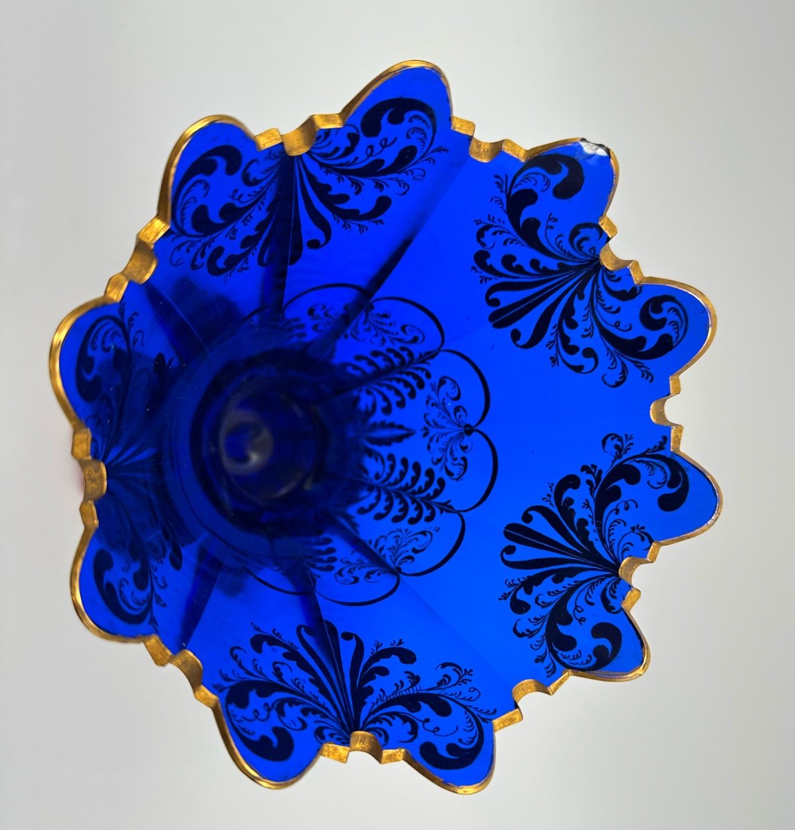 Vase  En Verre De Bohême En Deux Couleurs Réalisé Pour Un Marché Oriental-photo-4
