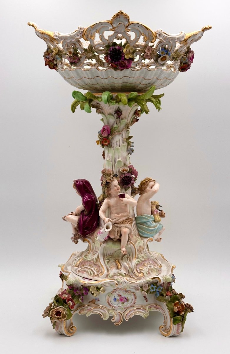Antique Large Meissen Porcelain Cenerpiece