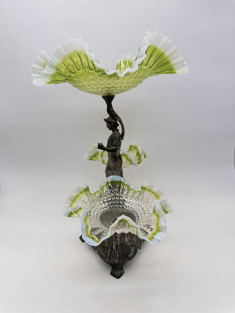 Art Nouveau Centerpiece With 3 Glass Green Opalescent Bowls-photo-3