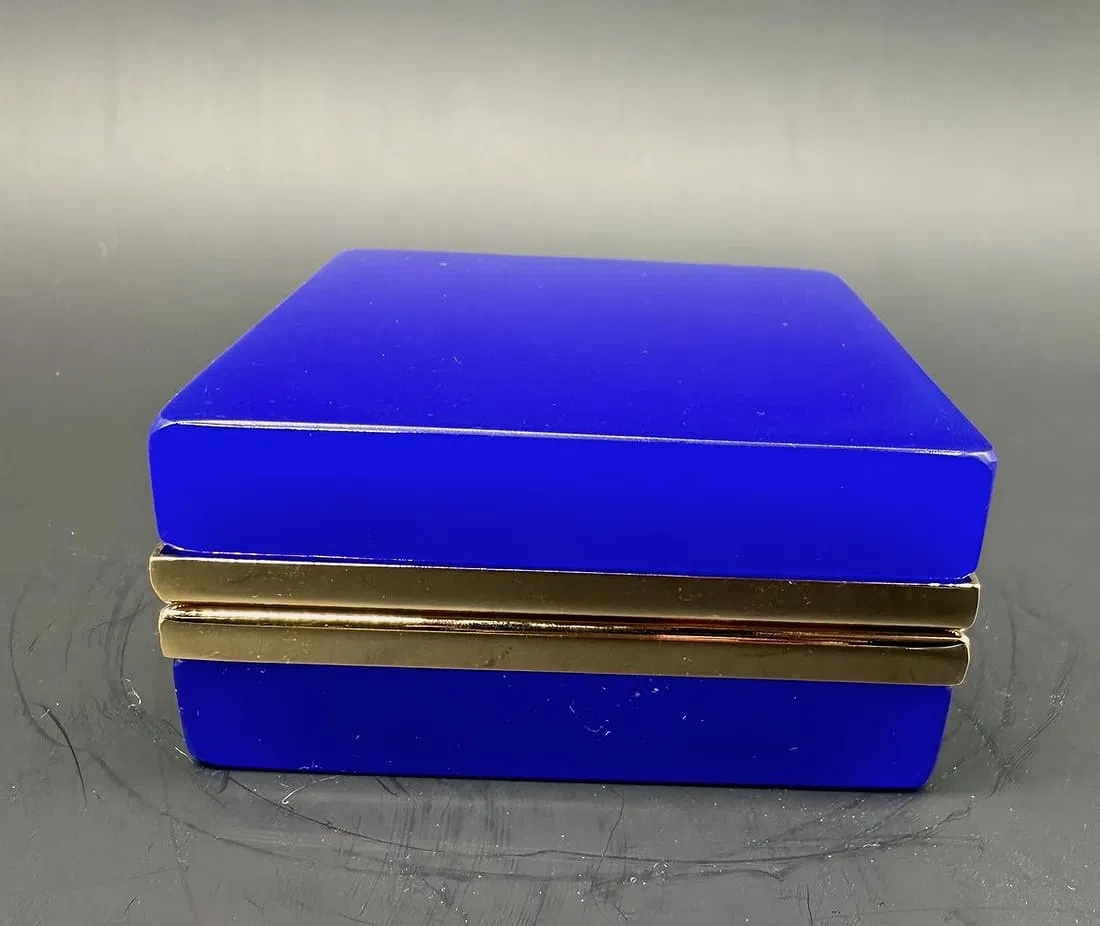 Antique French Opaline Square Glass Box In Lapis Lazuli Colour With Gold Bronze Mounts-photo-6