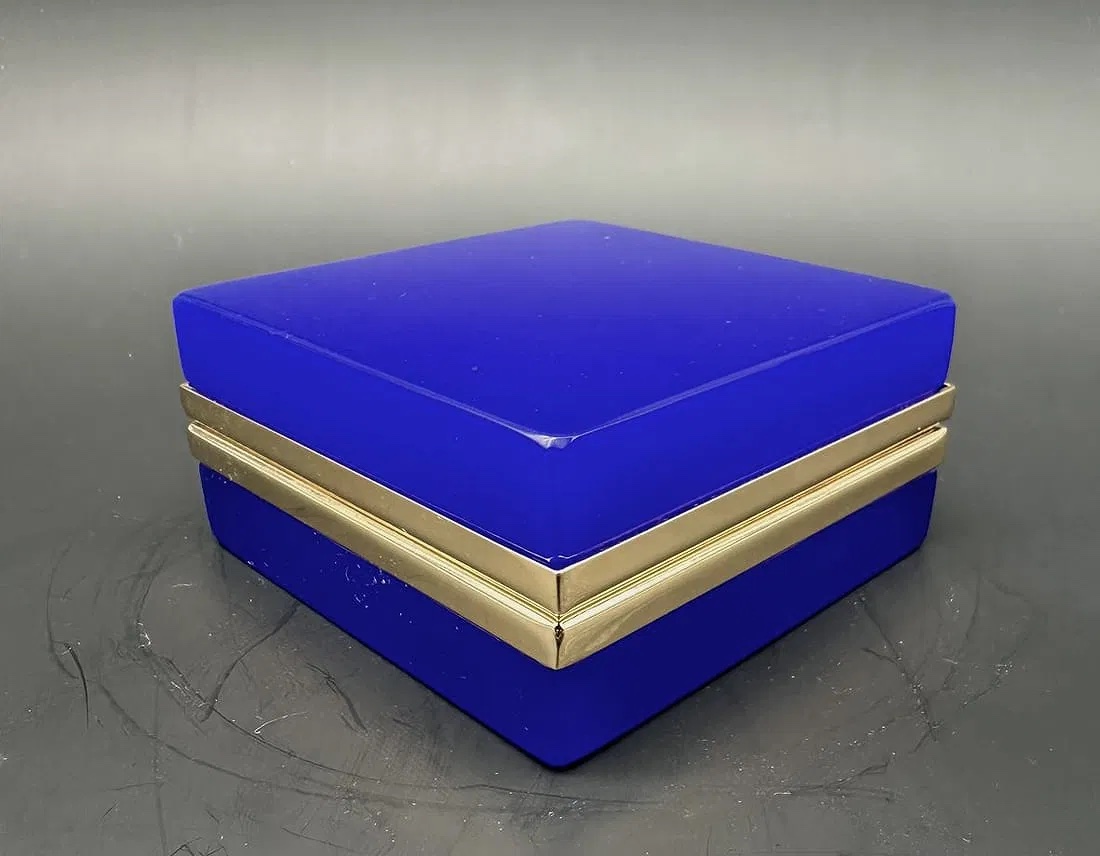 Antique French Opaline Square Glass Box In Lapis Lazuli Colour With Gold Bronze Mounts-photo-7