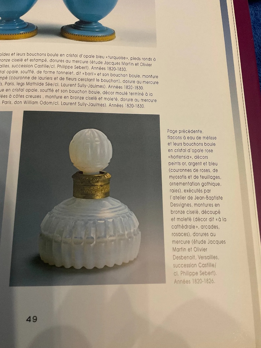 Flacon de parfum en opaline  « Bulle de Savon », coupe en diamant, Jean Baptiste Desvignes-photo-1