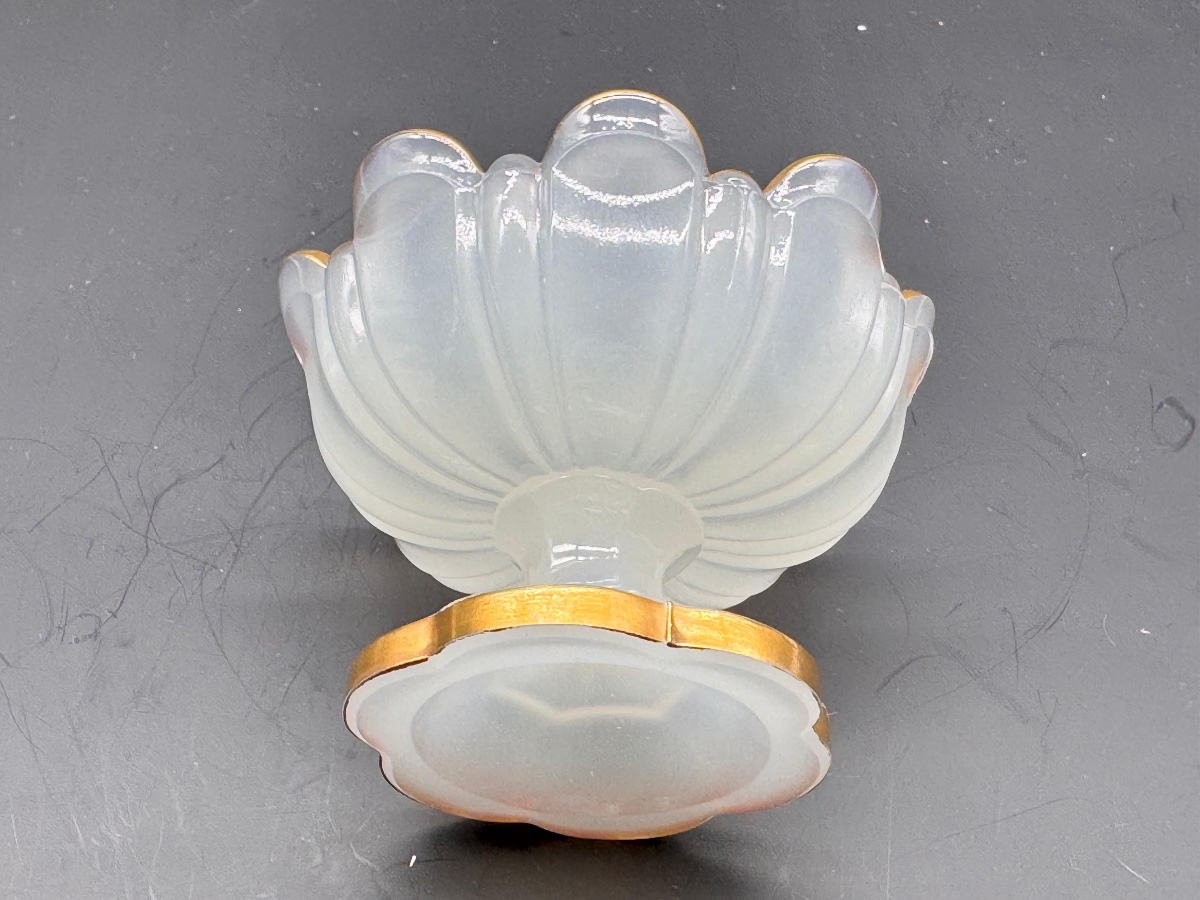 Antique French White Opaline Glass Bonbon Dish -photo-6