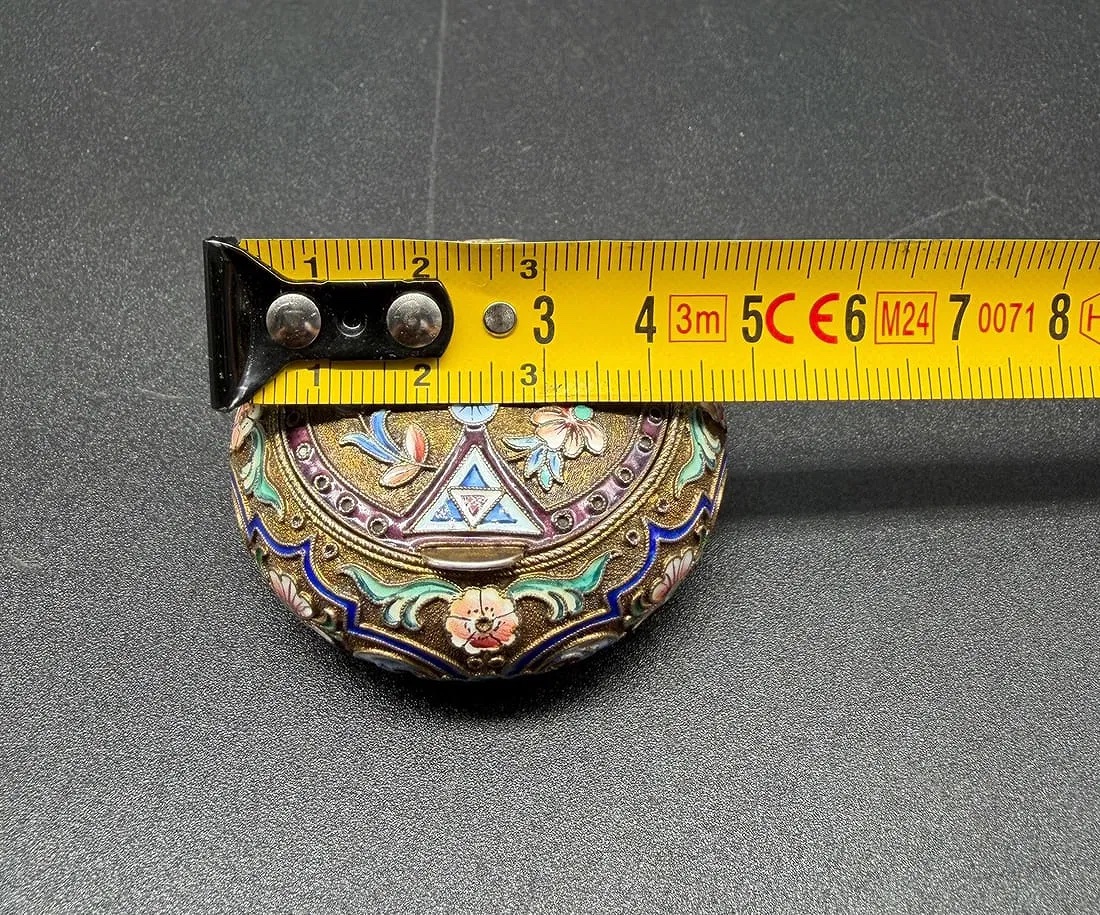 Tabatière russe ancienne en argent émaillé, 11 Artel-photo-1