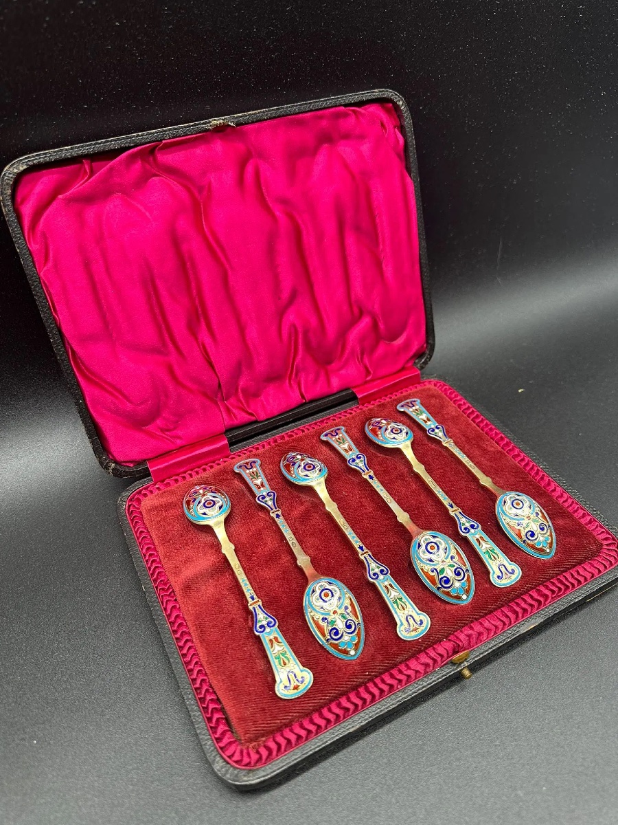 Ensemble de 6 cuillères russes en argent doré et émail champlevé, Antip Kuzmichev-photo-3