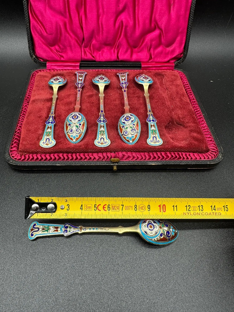 Ensemble de 6 cuillères russes en argent doré et émail champlevé, Antip Kuzmichev-photo-6