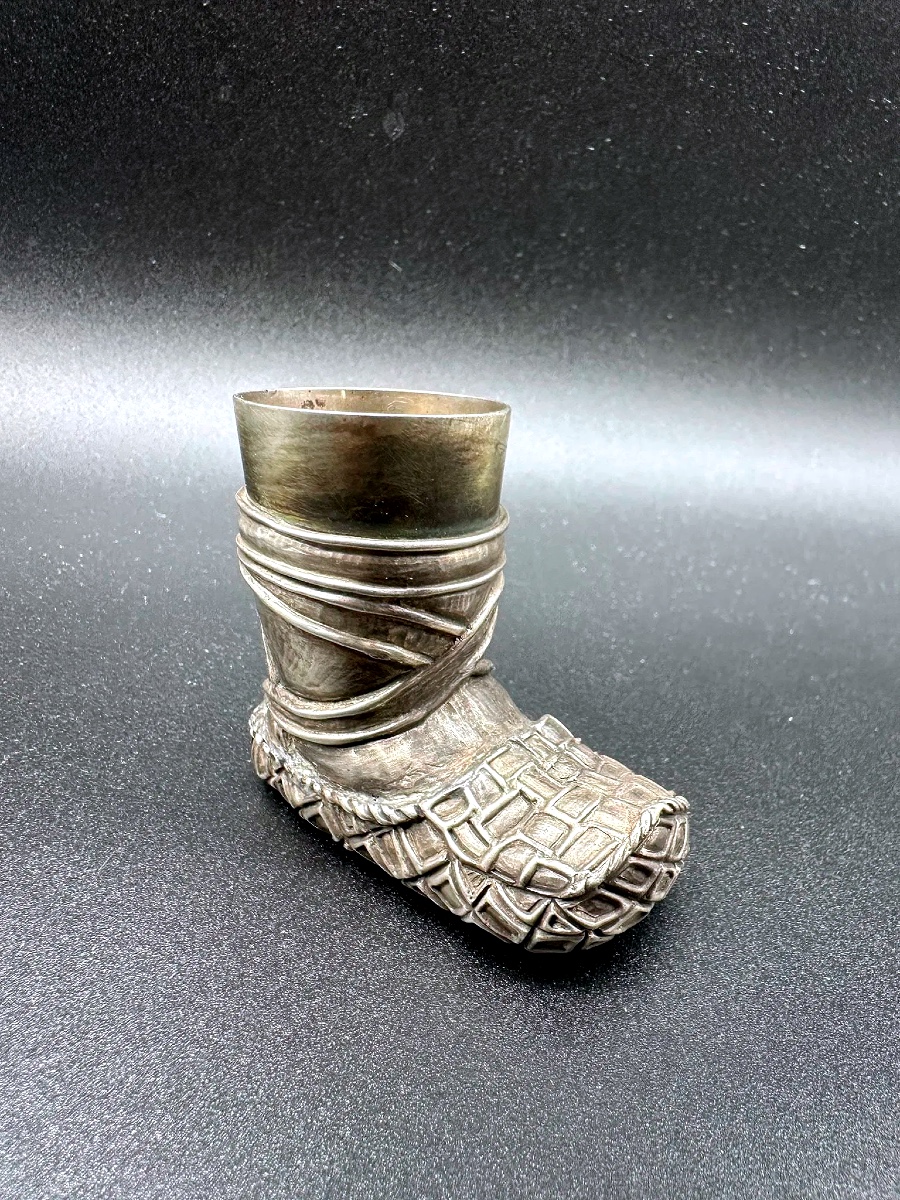 Coupe à vodka en argent Pavel Ovchinnikov en forme de Lapti