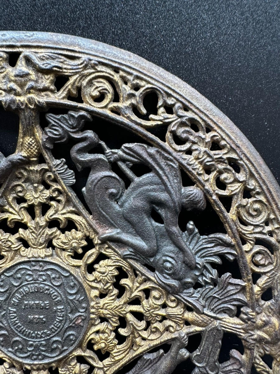 PLATEAU PERFORÉ EN FONTE RUSSE PEINT, XIXe SIÈCLE-photo-6