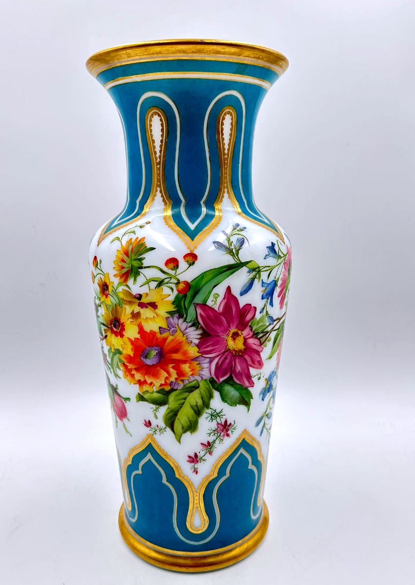 19century French Opaline Glass Vase Hand Painted By Jean Francois Robert-photo-3