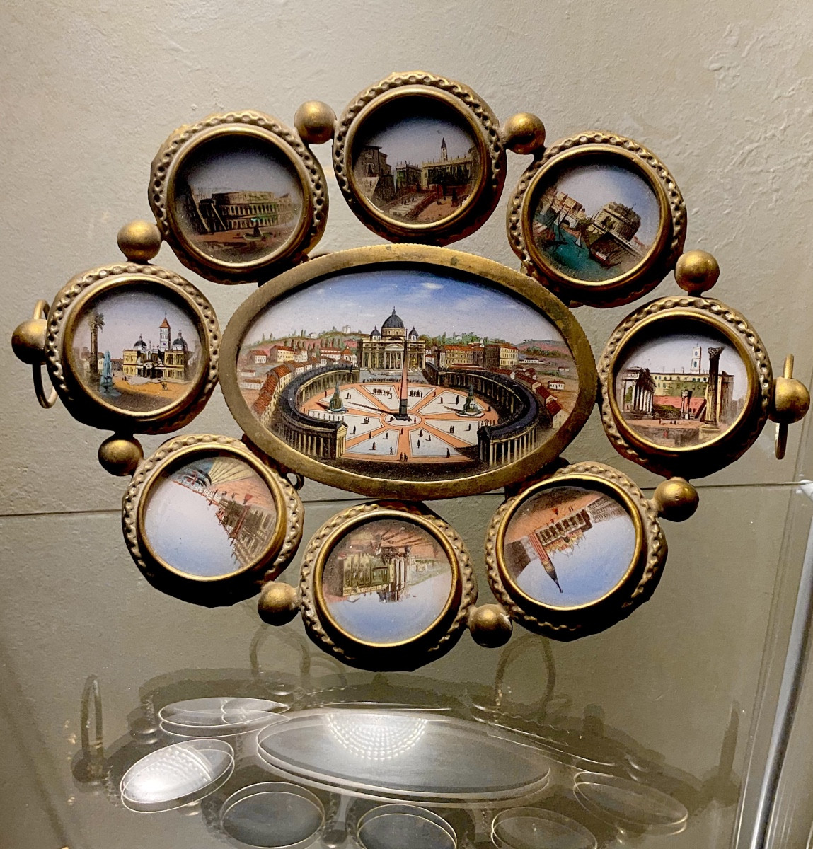 Grand Tour Plateau français représentant des vues de Paris attraction 9 plaques 