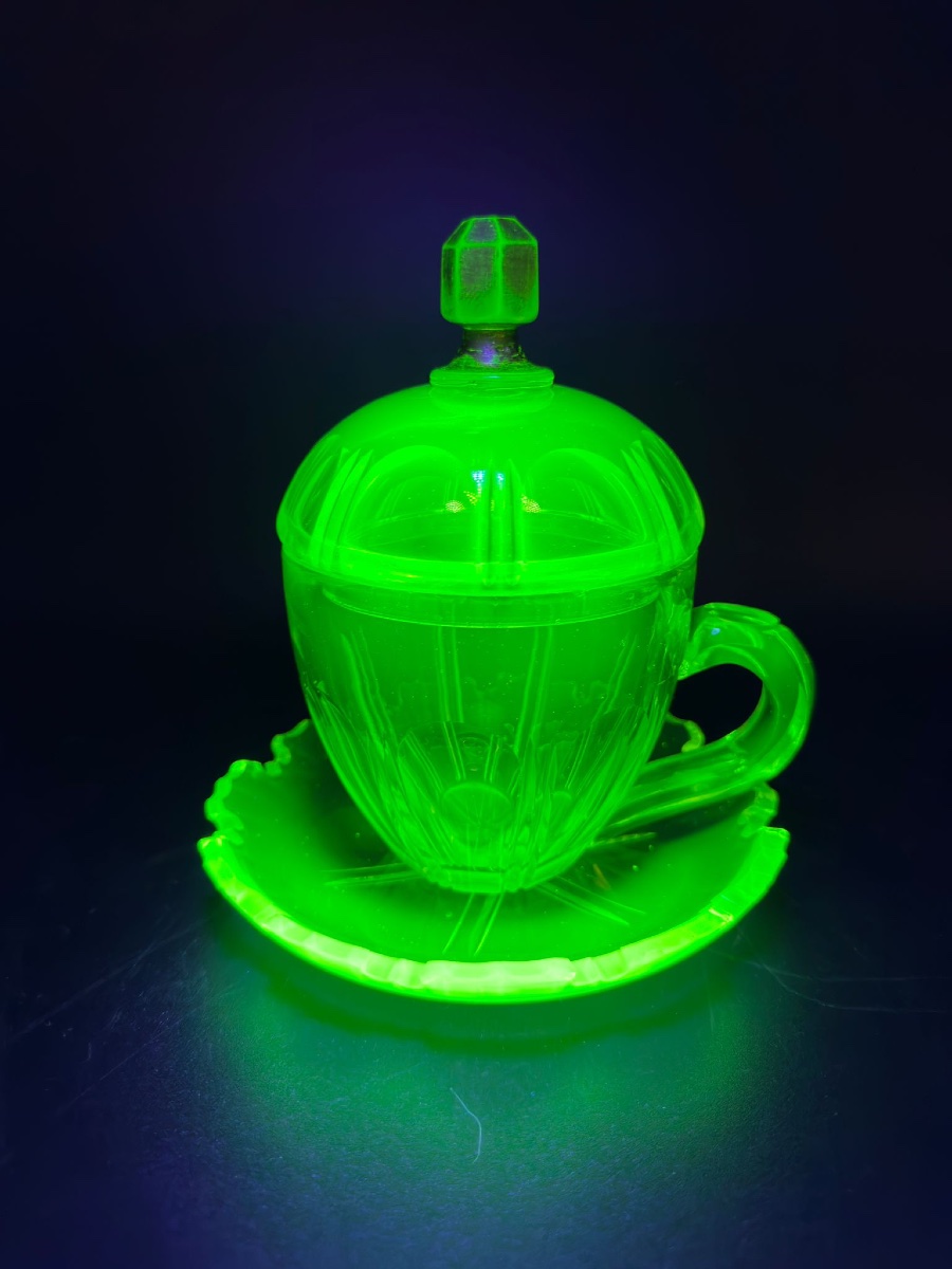 Antique Bohemian Uranium Glass Covered Cup And Saucer, Sahleplik For Middle East Market-photo-5