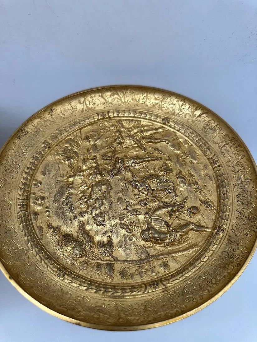 XIXe siècle Paire de tazza en bronze doré de style gothique-photo-6