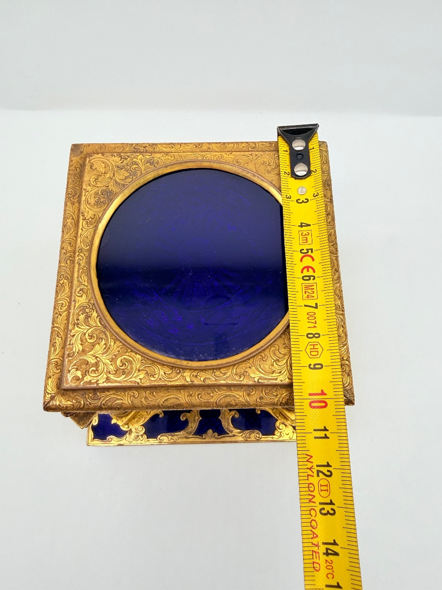 Boîte en bronze du XIXe siècle avec plaques de verre.-photo-2