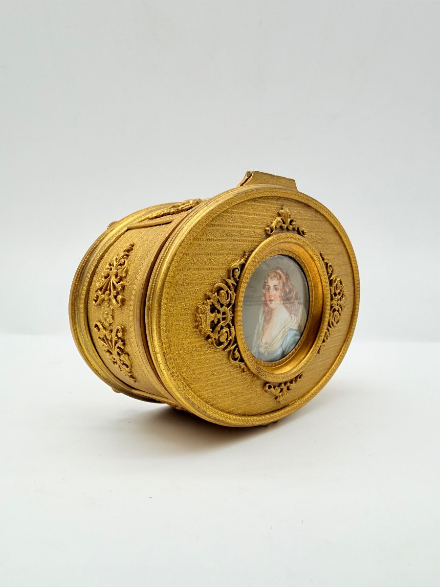French Antique Bronze Doré Box Casket With A Miniature Portrait -photo-3