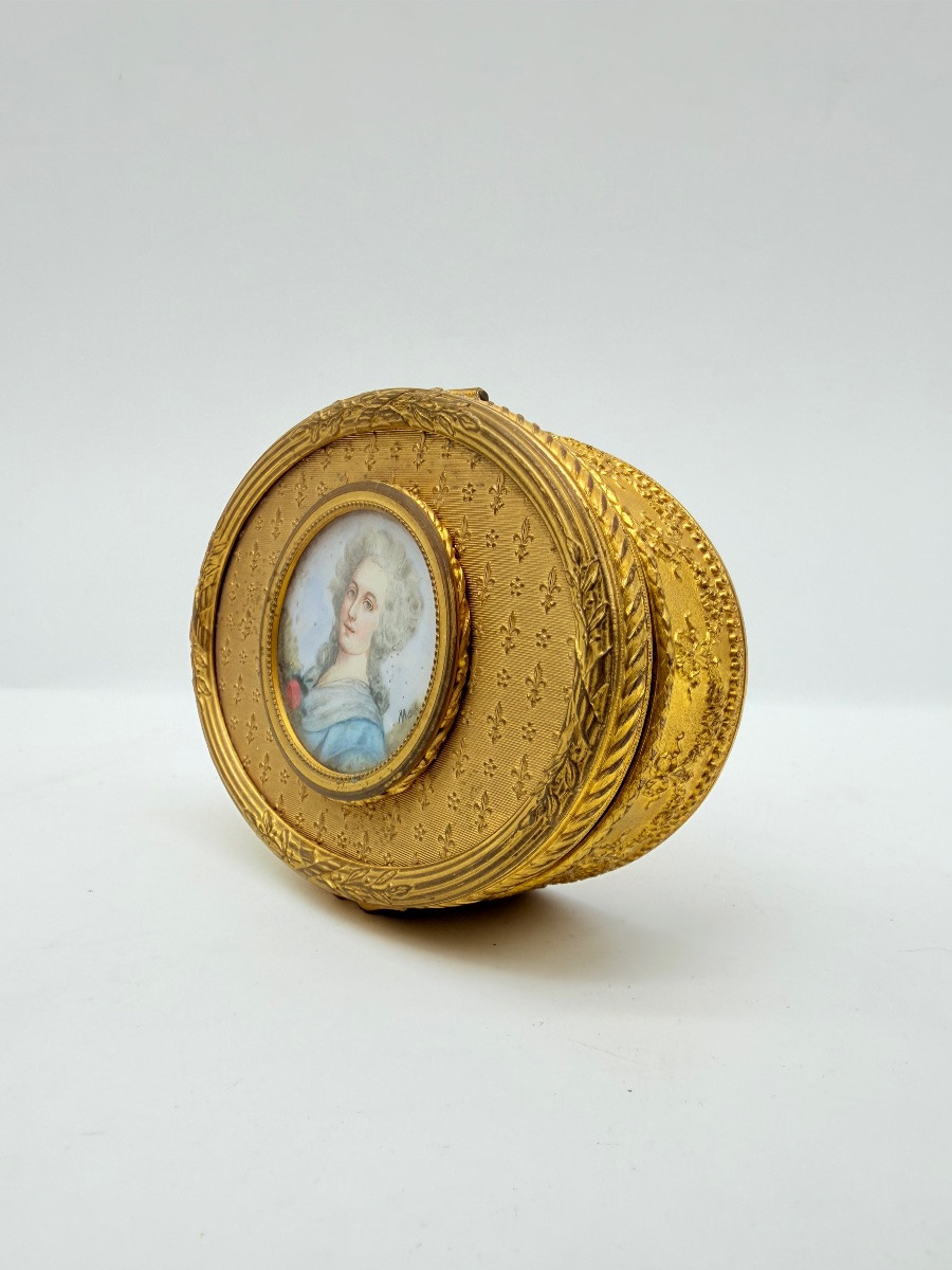 Antique French Bronze Doré Snuff Box With Miniature Portrait -photo-2