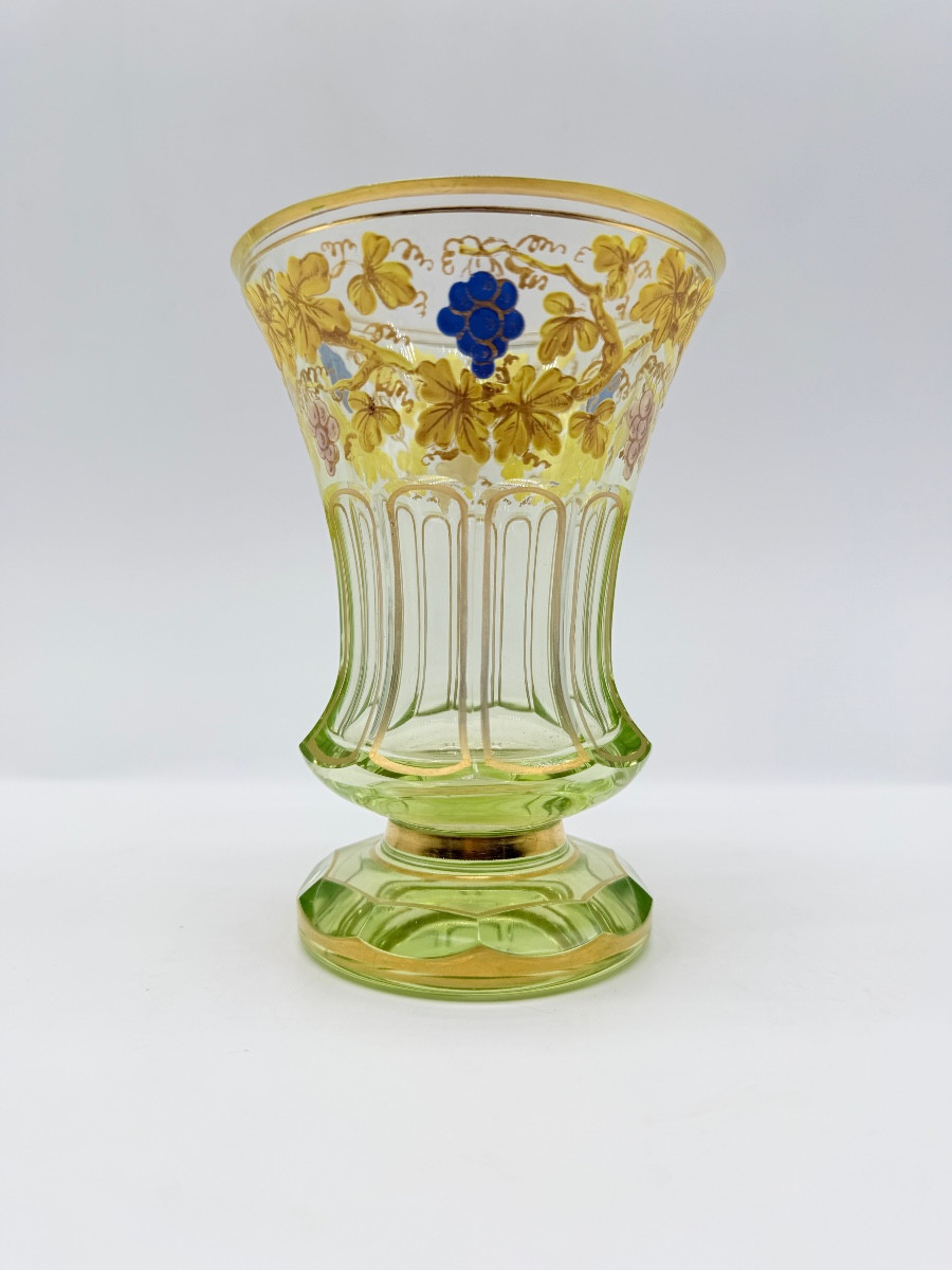 Vase en Ouraline vert émaillé Bohême ,Biedermeier,XIXeme