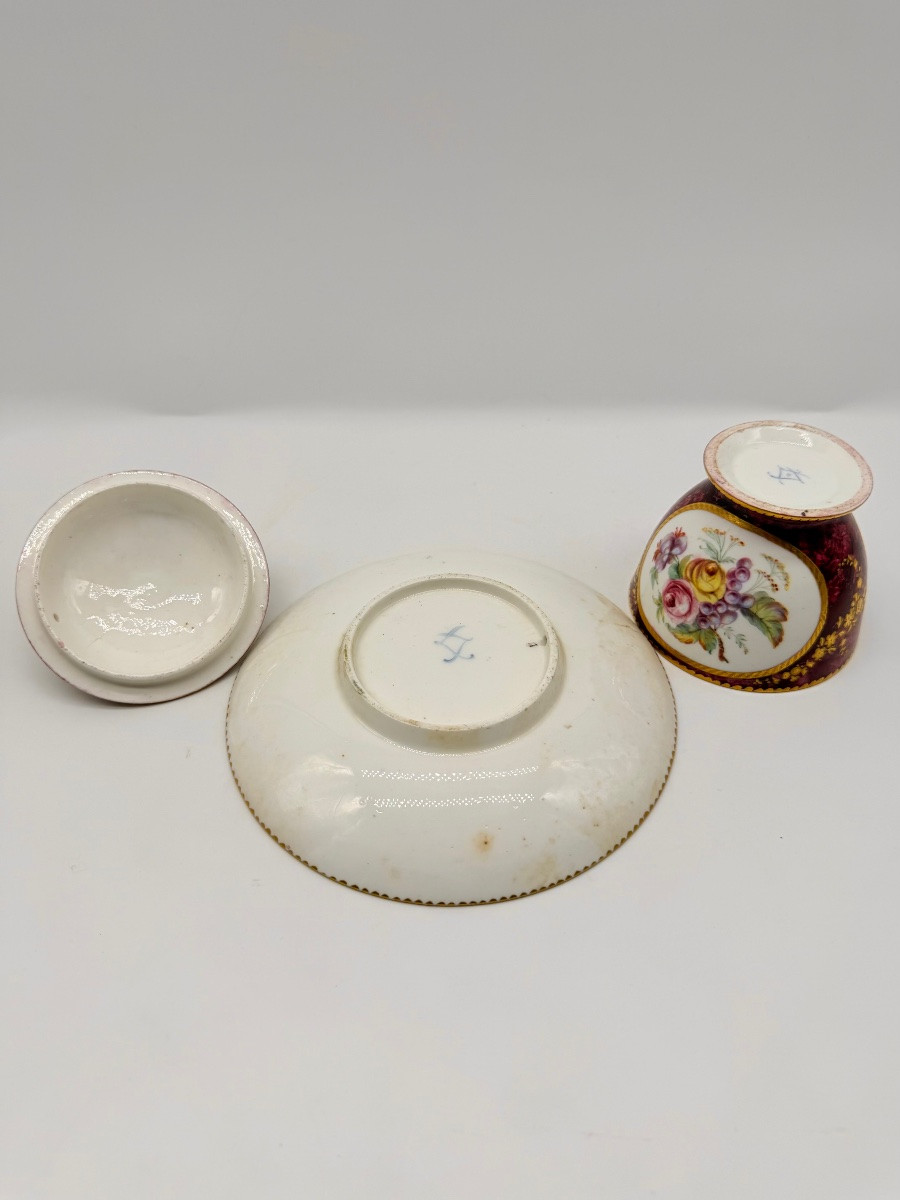 Sevres Porcelain Trio,vincennes Porcelain Covered Cup And A Plate -photo-7