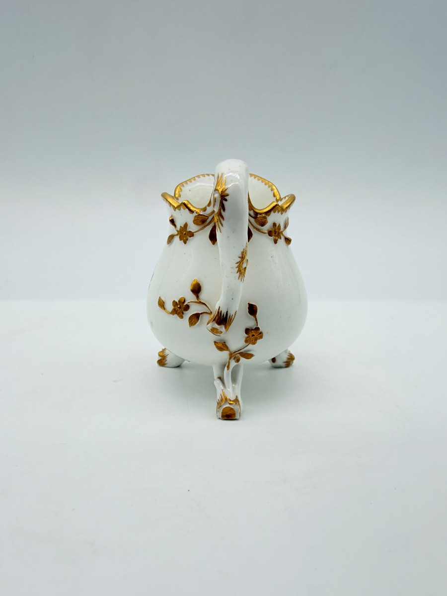 Pot à lait en porcelaine de Vincennes décoré d'oiseaux exotiques.-photo-8