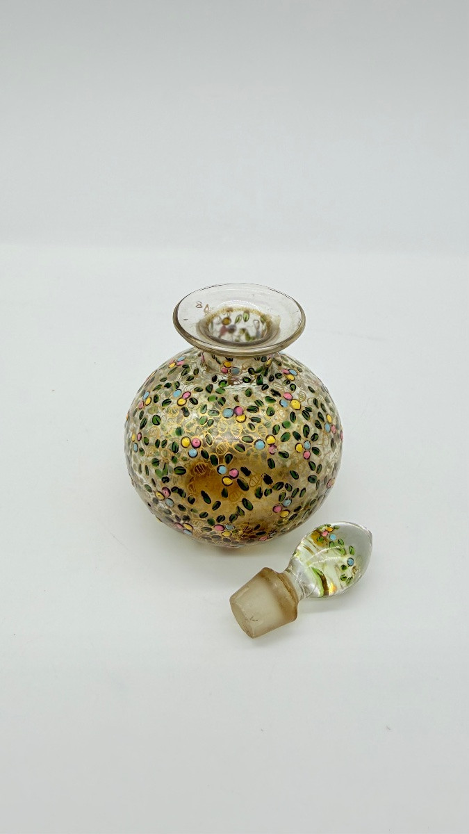 Flacon de parfum en verre émaillé Moser, XIXe siècle-photo-4