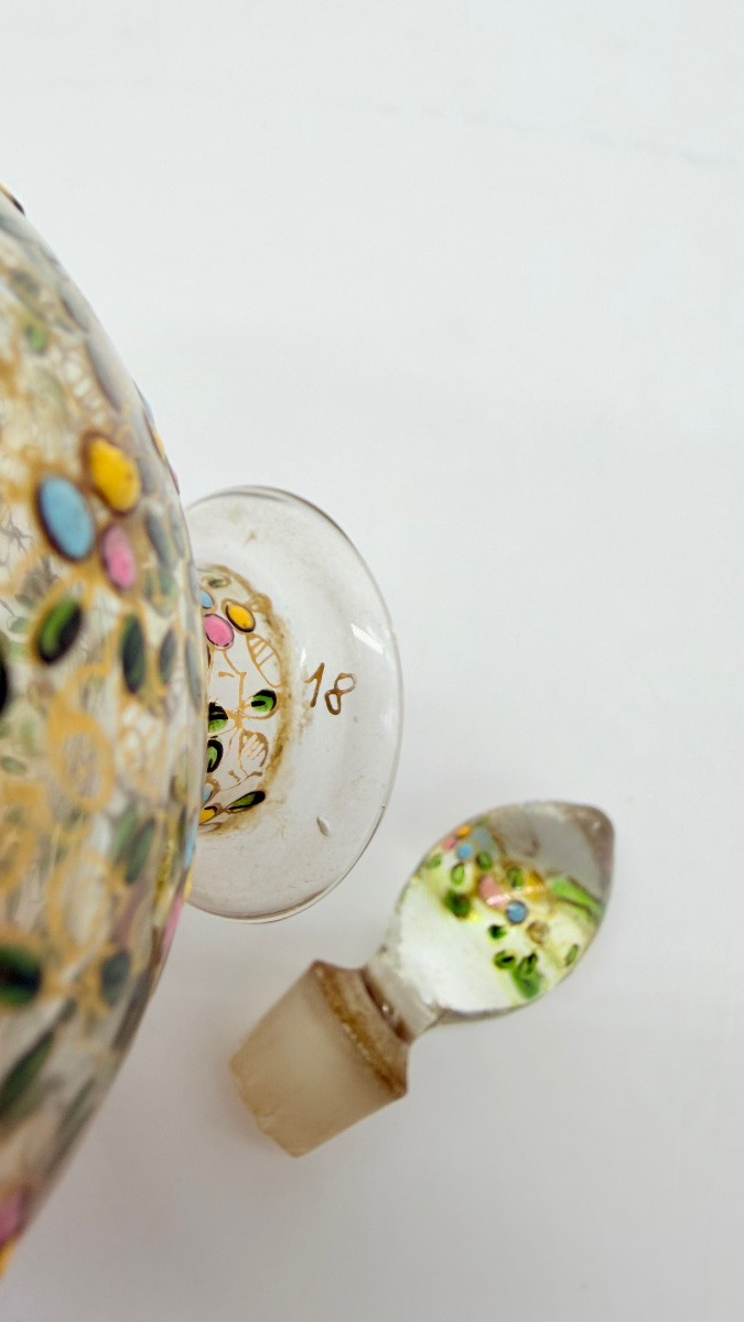 Flacon de parfum en verre émaillé Moser, XIXe siècle-photo-7