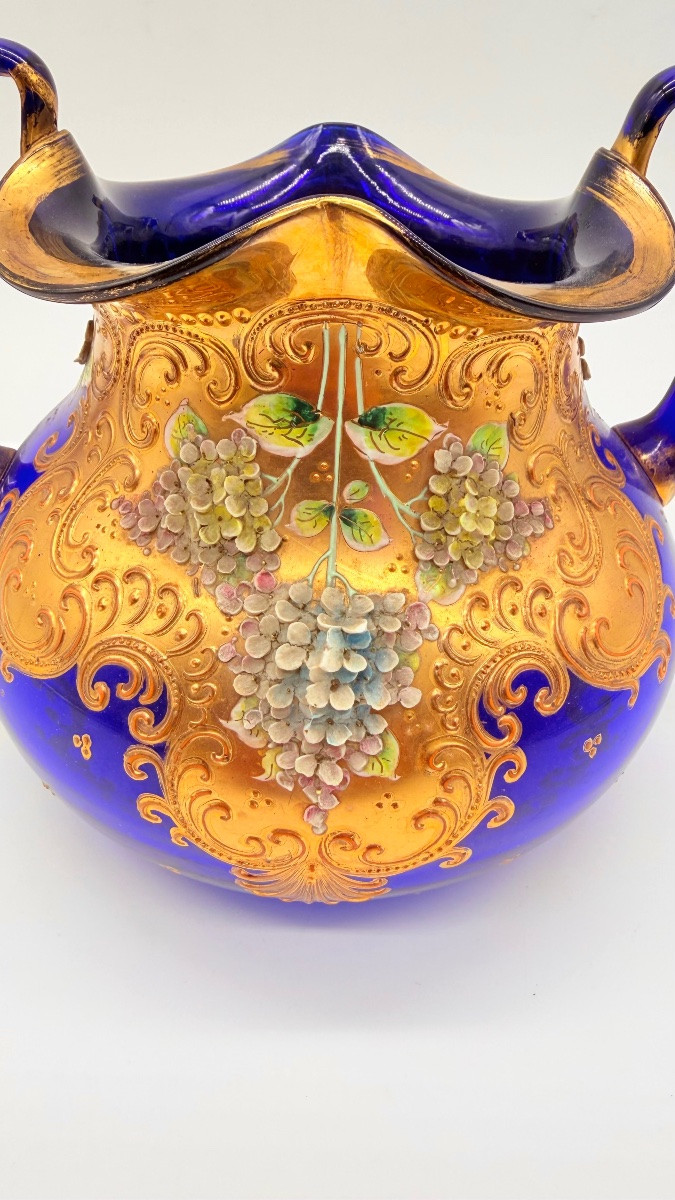 .bohemian Glass Centrepiece With Relief Floral Ornament -photo-4
