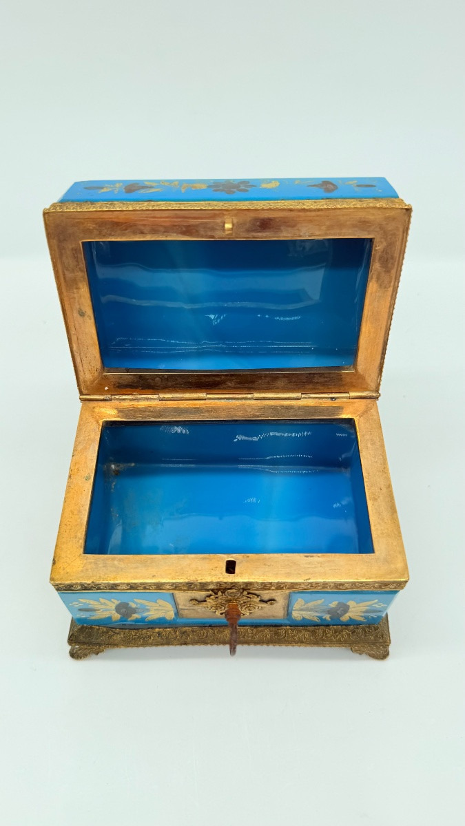 Coffret en Opaline  bleu turquoise peint à l'or,époque Charles X, J.B.Desvignes -photo-4