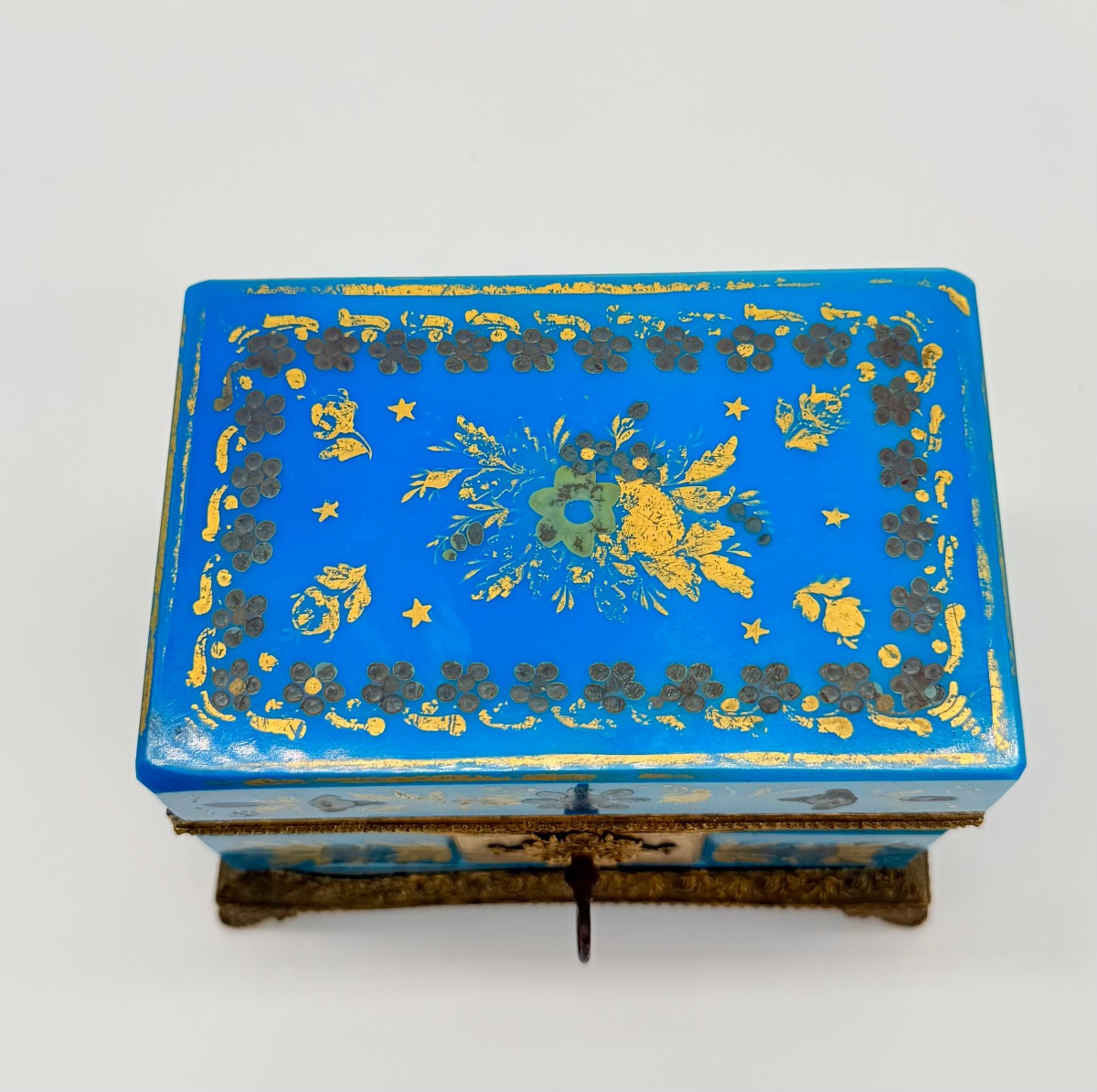 Coffret en Opaline  bleu turquoise peint à l'or,époque Charles X, J.B.Desvignes -photo-8