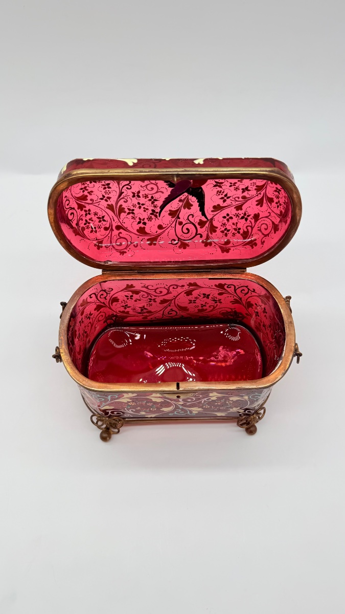 Bohemian Ruby Glass Box With Enamel Decorations, 19th Century-photo-4