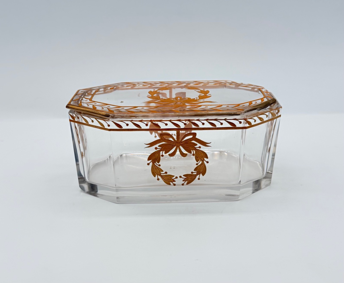 Boîte à bijoux en verre de Baccarat, époque Napoléon III