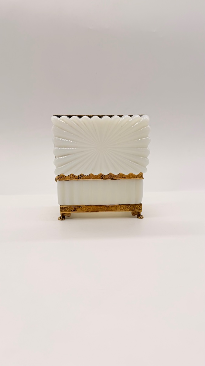 Coffret En Opaline Blanche d'époque Charles X,Bulle de Savon Opaline -photo-4