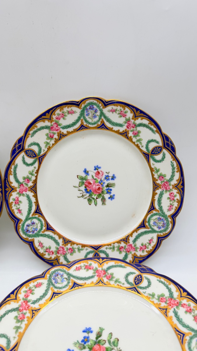 19th Century, Limoges, Set Of Six “château De Tuileries” Porcelain Plates-photo-1