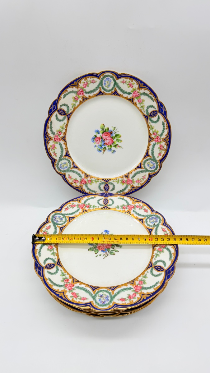 19th Century, Limoges, Set Of Six “château De Tuileries” Porcelain Plates-photo-2