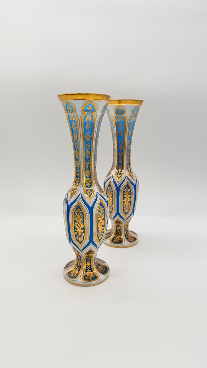 Pair Of Opaline Bohemian Overlay Glass Vases In Gold-toned Turquoise, 19th Century-photo-3