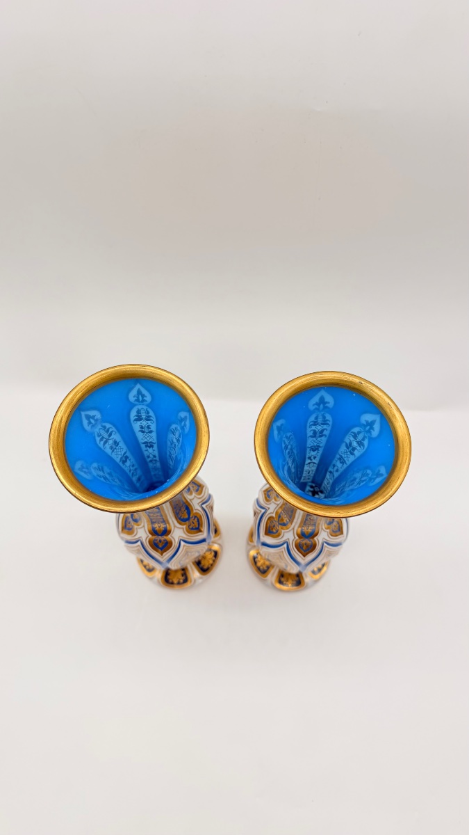 Pair Of Opaline Bohemian Overlay Glass Vases In Gold-toned Turquoise, 19th Century-photo-7