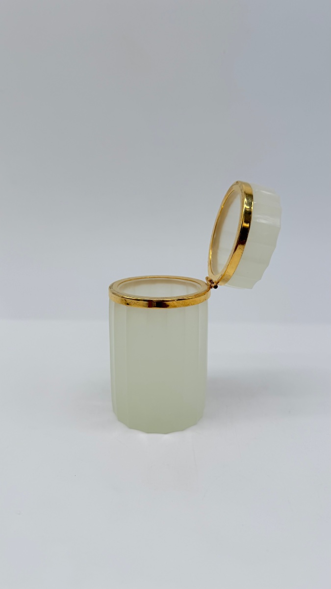 Antique Opaline Cylindrical Box -photo-7